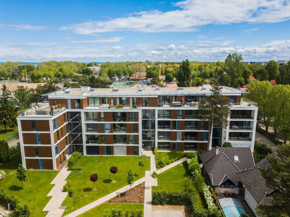 Mf Port Azur Wellness Apartments Siofok Exterior photo