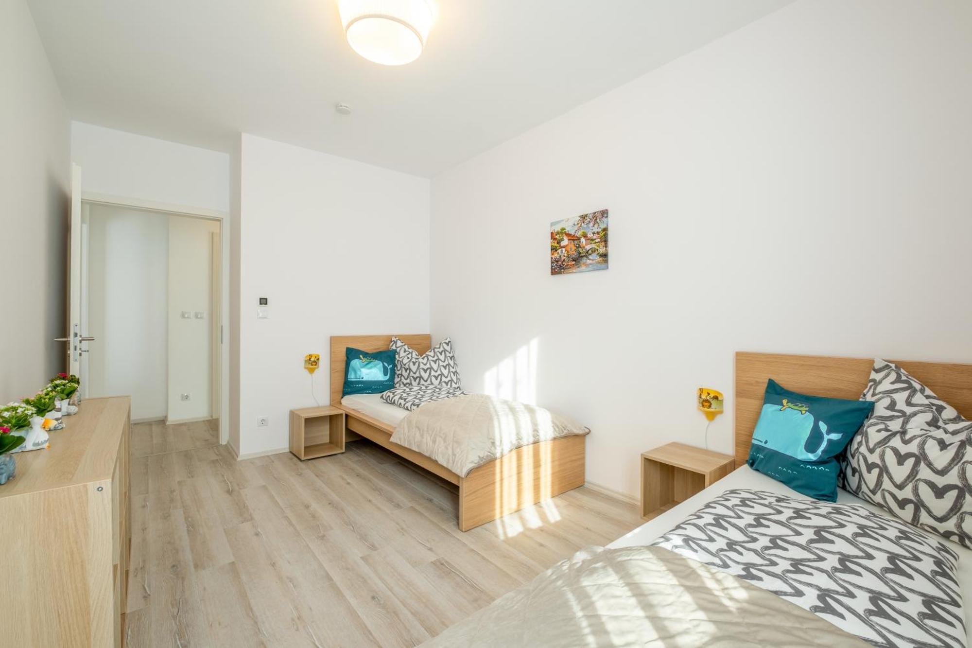 Mf Port Azur Wellness Apartments Siofok Exterior photo